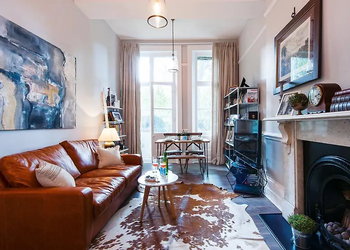 Kensington Rooms - Warwick Road London
